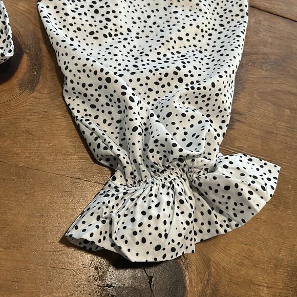 Altar'd State White and Black Polka Dot Crop Top With Tie Back Size XSmall - Picture 4 of 9